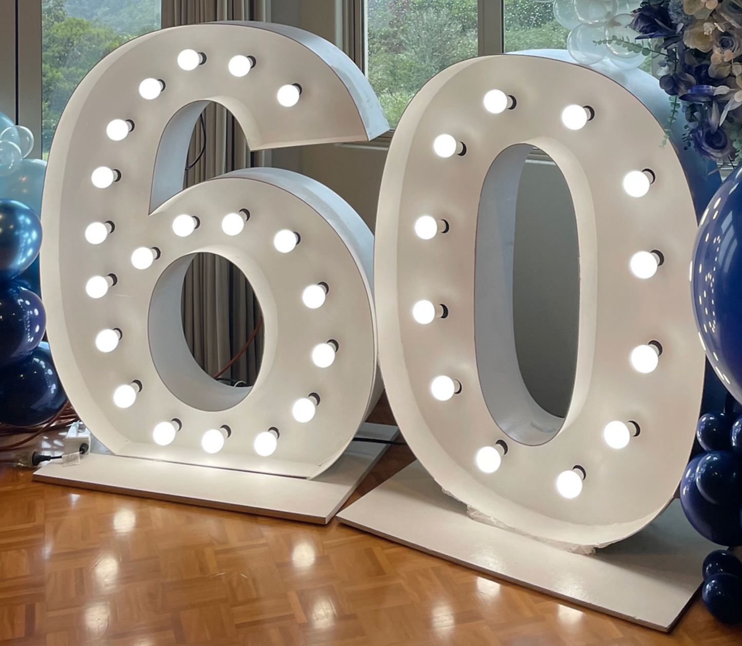 60 Light-Up Number Hire |  60th Birthday Decorations | Balloonz